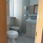 Casa Adriana לינה וארוחת בוקר