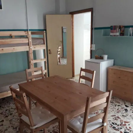 Casa Adriana 3*